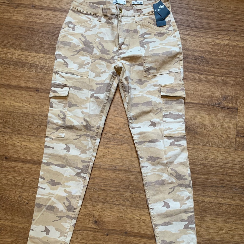 High rise super skinny Hollister jeans